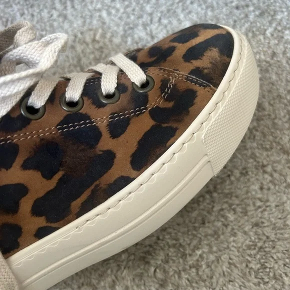 Paul Green Bixby Low Top Platform Sneakers in Leopard. Like new. US 10/UK 7.5 - Picture 9 of 15